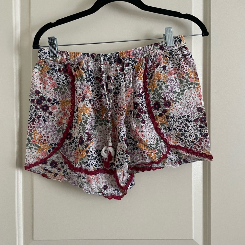 Cynthia Rowley floral lacy pajama set - Picture 2 of 12